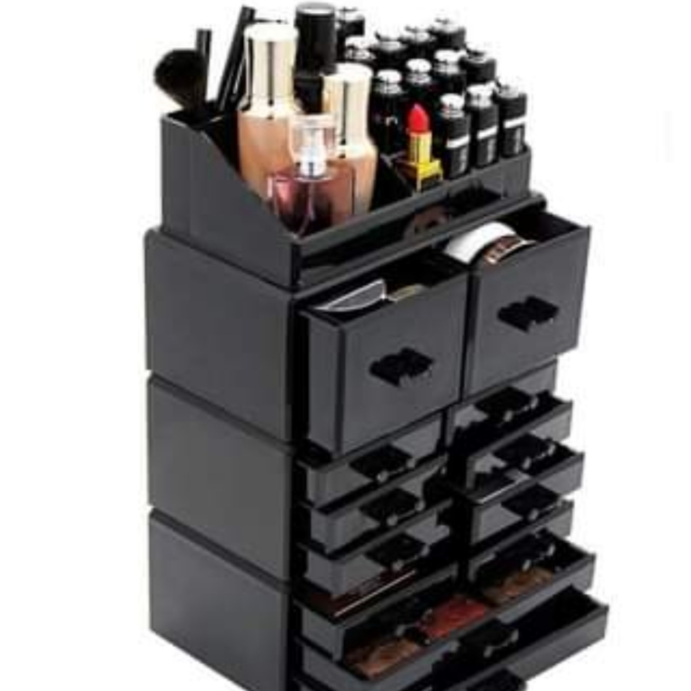 Black acrylic makeup organizer